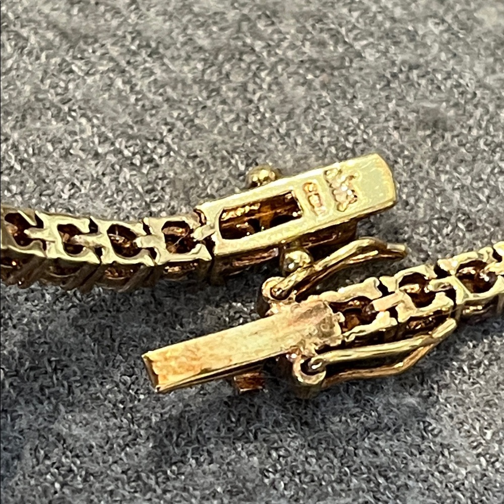 Joan Rivers Crystal Bracelet - Picture 4 of 9